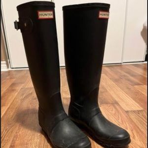 Hunter’s Original Tall Boots